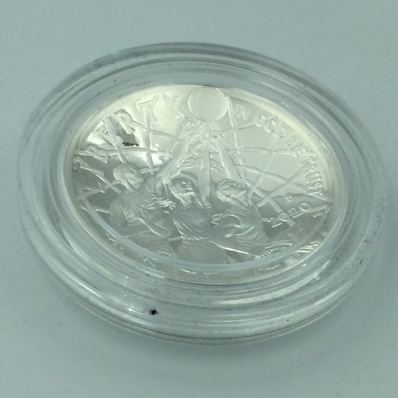 2020-P Basketball HALL of FAME 2020 Colorized Dollar - Picture 2 of 4